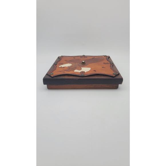 Wood and Tooled Leather Wall Clock Eagle Bird Vintage Retro Man Cave Biker brown - Picture 4 of 8